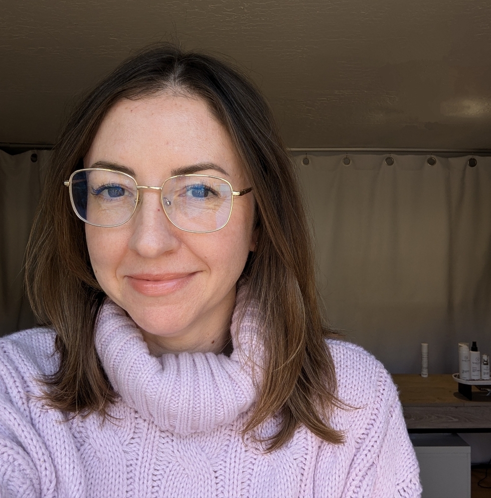 Meet your Posher, Melissa